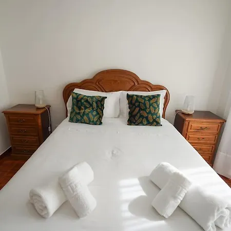 Casa Do Largo - Sitio Da Nazaré